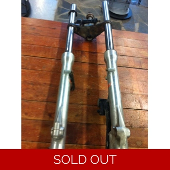 1982-83 Honda CB750SC Nighthawk Front Fork Legs and Steering Stem 51400-ME1-671 51500-ME1-671
